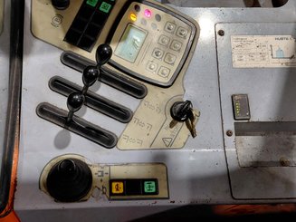 Боковой погрузчик Hubtex DQ30-G