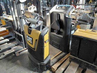 Буксировочного тягача Caterpillar NTR30N