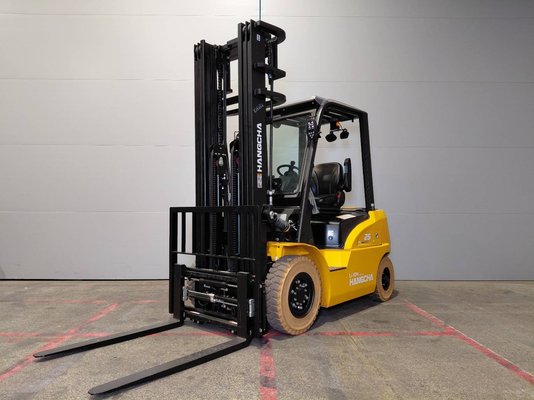 Четырехопорные погрузчики Hangcha XE25i ( CPD25-XEY2HA-SI ) - 1