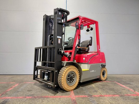 Четырехопорные погрузчики Hangcha XE25i ( CPD25-XEY2HA-SI ) - 1