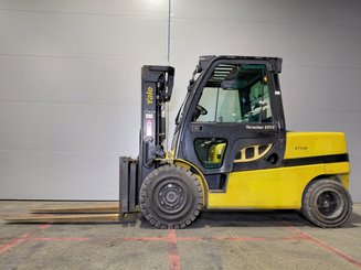 Четырехопорные погрузчики Yale GDP50 - 4