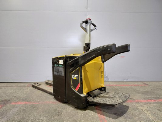 Трехсекционная Caterpillar NPV20N2 - 1