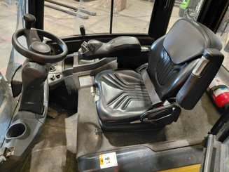 Четырехопорные погрузчики Caterpillar EP30CN - 6