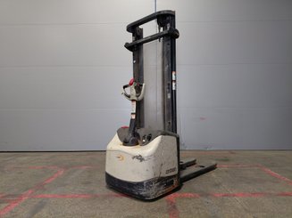 Штабелеры с электроприводом Crown WF3000 10