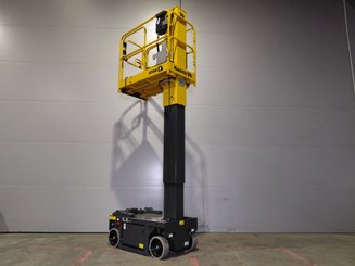 Строительный подъёмник с вертикальной мачтой Haulotte Star 8S