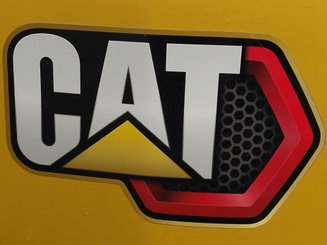 Четырехопорные погрузчики Caterpillar EP30CN