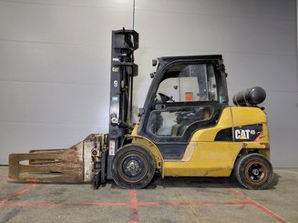 Четырехопорные погрузчики Caterpillar GP45NTD