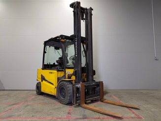 Четырехопорные погрузчики Hyundai 45B9