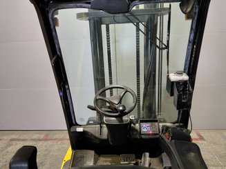 Четырехопорные погрузчики Hyundai 45B9