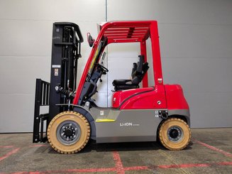Четырехопорные погрузчики Hangcha XE25i ( CPD25-XEY2HA-SI )