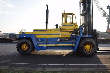 Четырехопорные погрузчики Svetruck 45120-57
