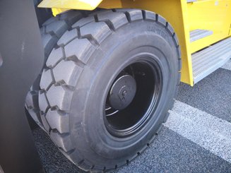 Четырехопорные погрузчики Hyster H16XM-12