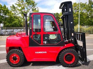 Четырехопорные погрузчики Hangcha XF70D - 3