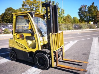 Четырехопорные погрузчики Hyster H2.5FT