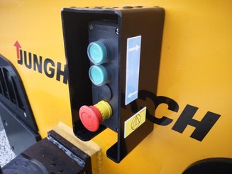 Буксировочного тягача Jungheinrich EZS 6250