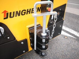 Буксировочного тягача Jungheinrich EZS 6250