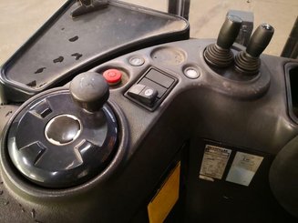 Штабелеры с платформой для оператора Caterpillar NSR12N