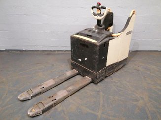 Трехсекционная Crown WT3040