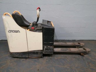 Трехсекционная Crown WT3040
