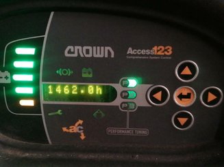 Трехсекционная Crown WT3040