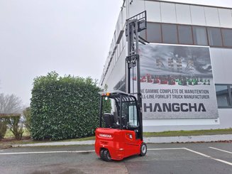 Трехопорные погрузчики Hangcha A3W15