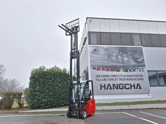 Трехопорные погрузчики Hangcha A3W15