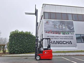 Трехопорные погрузчики Hangcha A3W15