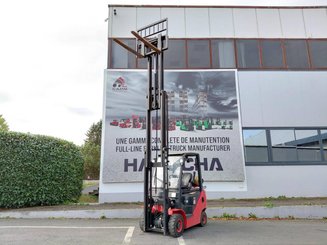 Четырехопорные погрузчики Hangcha XF18G