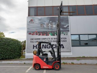 Четырехопорные погрузчики Hangcha XF18G