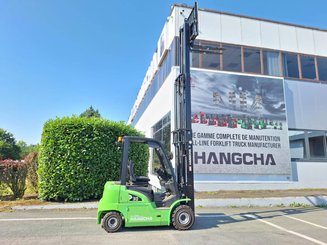 Четырехопорные погрузчики Hangcha XC30i