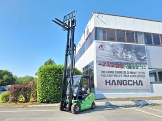 Четырехопорные погрузчики Hangcha XC30i