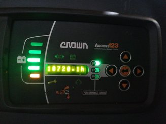 Штабелер с кадрируюющей поперечиной Crown SHR5540-1.6