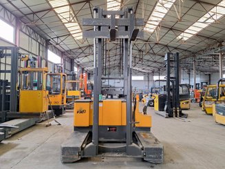 Разнонаправленный штабелер FAC 4VR 2510