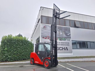 Четырехопорные погрузчики Hangcha XF55D