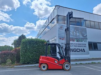 Четырехопорные погрузчики Hangcha A4W50-E