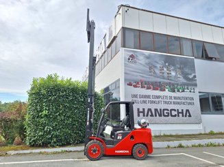Четырехопорные погрузчики Hangcha XF35G