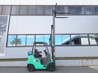 Четырехопорные погрузчики Mitsubishi FG15N