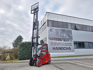 Четырехопорные погрузчики Hangcha XF35G-2