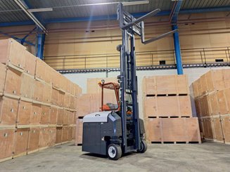 Четырехходовый вилочный погрузчик AMLIFT AGILIFT 3000E