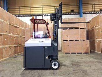 Четырехходовый вилочный погрузчик AMLIFT AGILIFT 3000E