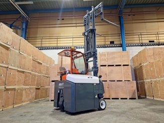 Четырехходовый вилочный погрузчик AMLIFT AGILIFT 3000E