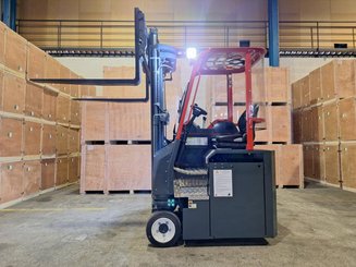 Четырехходовый вилочный погрузчик AMLIFT AGILIFT 3000E