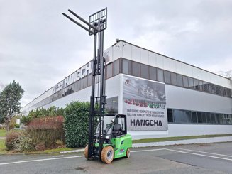 Четырехопорные погрузчики Hangcha AE30-I