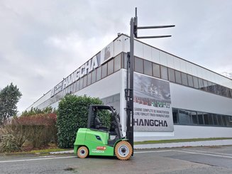Четырехопорные погрузчики Hangcha AE30-I
