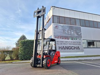 Четырехопорные погрузчики Hangcha XF55D