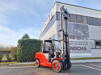 Четырехопорные погрузчики Hangcha XF55D - 7