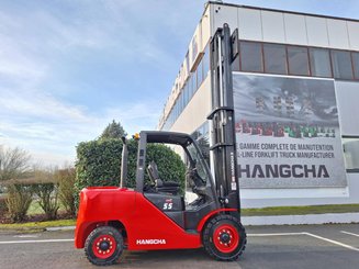 Четырехопорные погрузчики Hangcha XF55D