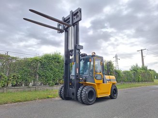 Четырехопорные погрузчики Deawoo D70S-2
