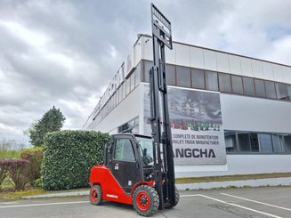 Четырехопорные погрузчики Hangcha XF55D