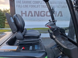 Четырехопорные погрузчики Hangcha AE25-I